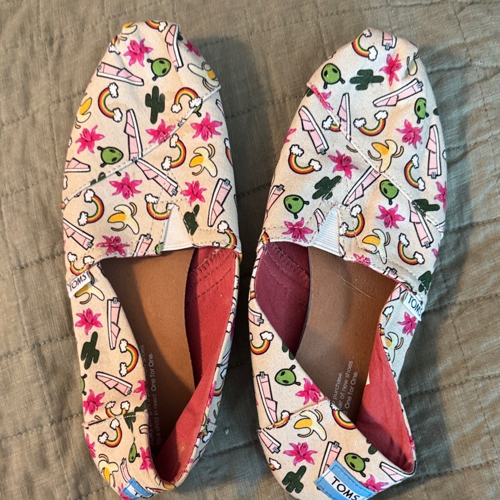 Toms Floral & Novelty Print Canvas Slip-Ons in White, Pink, Green